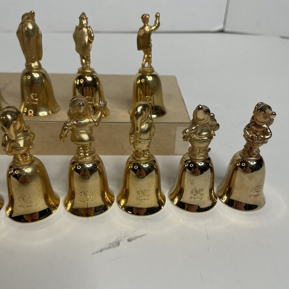 Vintage Snow White And The Seven Dwarves Gold Bells, Set Of 12, Reed & Barton - Picture 8 of 11